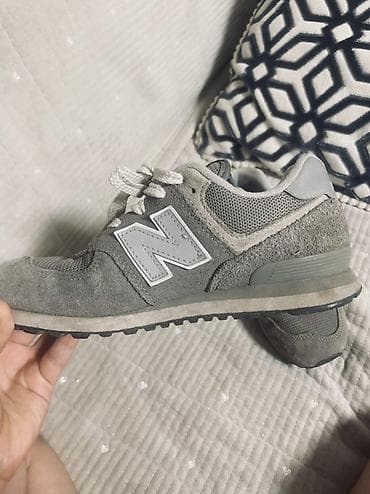 nike react: Мужские кроссовки, 34.5, 35, 35.5, New Balance, Б/у, цвет - Серый, Самовывоз, Платная доставка — 1