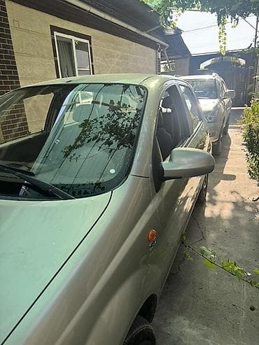 Daewoo Kalos: 2005 г., 1.2 л, Механика, Бензин, Хэтчбэк — 3