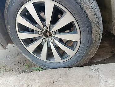 step 2: Toyota Avensis: 2001 г., 2 л, Ручные, Седан — 2