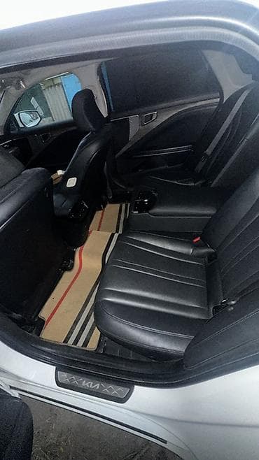 kia k9: Kia K8: 2021 г., 3.5 л, Автомат, Газ, Седан — 5