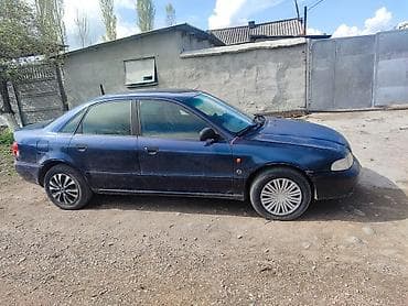 tesla model 3: Audi A4: 1996 г., Седан — 3