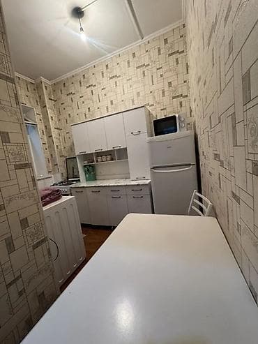 flat rent: 1 комната, Агентство недвижимости, С мебелью частично — 4