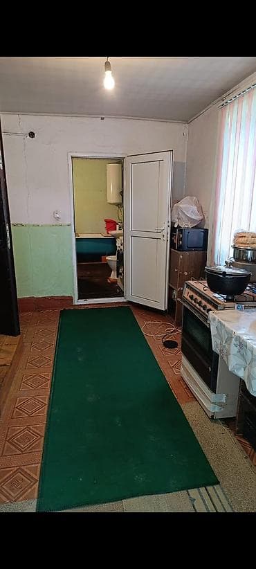 джунхай аренда: Фучика Жибек жолунан жер уйдун 1 комнатасы берилет, чогу жашаганы 2 — 1