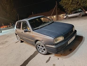 ауди 80 сатып алуу: Volkswagen Golf: 1993 г., 1.8 л, Кол менен иштөөчү, Бензин, Хетчбек — 1