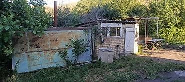 бу гараж: Срочно Дача Сатылат кызыл китеп бар 5 соттук 20*25 2-комната, вагон — 5