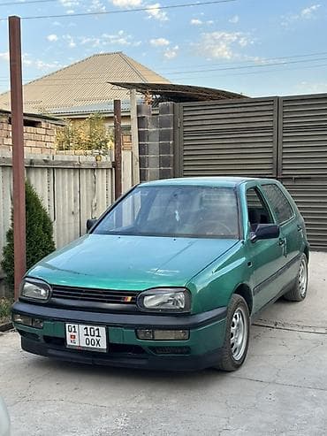 colf 2: Volkswagen Golf: 1995 г., 2 л, Механика, Бензин, Хэтчбэк — 4