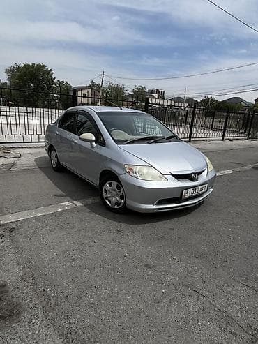 Honda Fit Aria: 2003 г., 1.5 л, Автомат, Бензин, Лифтбек