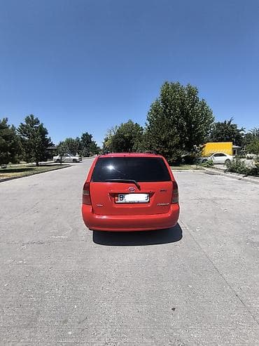 Унаа: Toyota Corolla: 2003 г., 1.6 л, Кол менен иштөөчү, Бензин, Универсал — 3