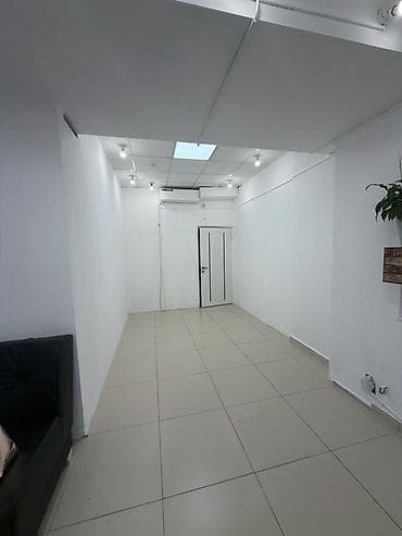 аренда места салон красоты: Аренда кабинетов в салонах красоты, 35 м², Для бровиста, Для визажиста, Для лешмейкера — 3
