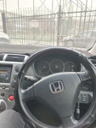 срочно продаю в связи с переездом: Honda Civic: 2003 г., 1.7 л, Вариатор, Бензин, Хэтчбэк — 9