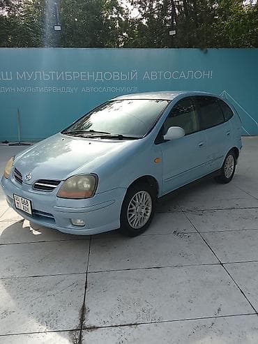 Nissan Tino: 1999 г., 2 л, Вариатор, Газ, Минивэн