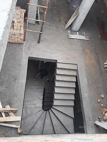 шкафы для офиса: Бетонная лестница Для дома, Форма лестницы: Винтовая — 4