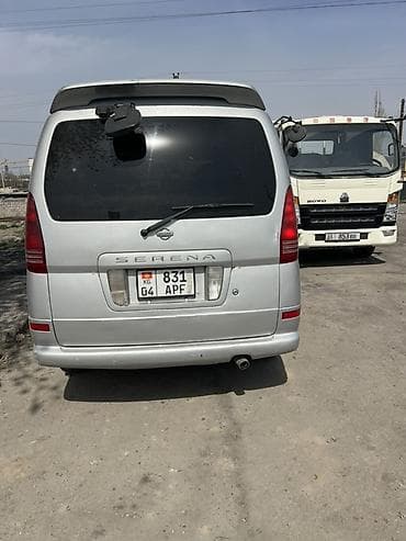 семейный авто: Nissan Serena: 2001 г., 2 л, Автомат, Бензин, Минивэн — 4