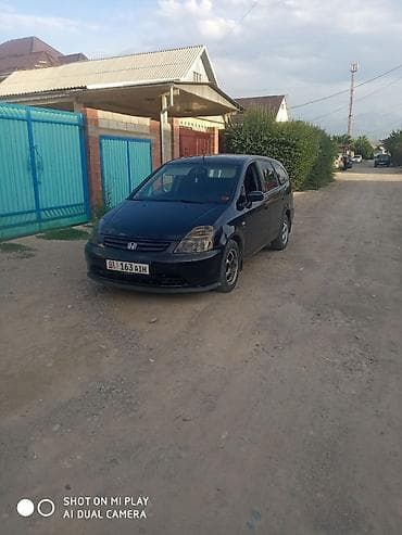 лобовое стрим: Honda Stream: 2002 г., 1.7 л, Механика, Бензин, Минивэн — 3