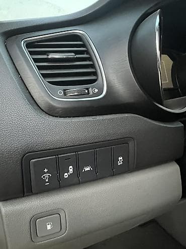 carnival машина: Kia Carnival: 2018 г., Дизель, Минивэн — 5