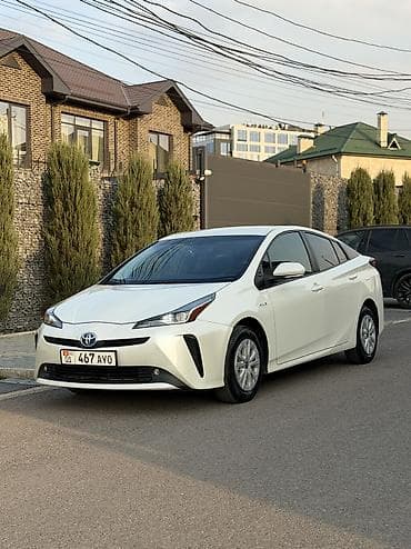 prius 2006: Toyota Prius: 2019 г., 1.8 л, Автомат, Гибрид, Универсал — 4