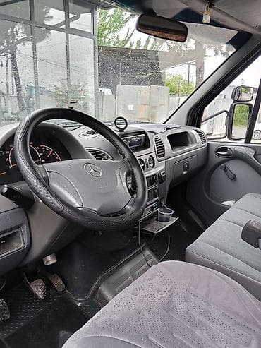 спринтер тигач: Эвакуатор, Mercedes-Benz, 2002 г., Сдвижная — 10