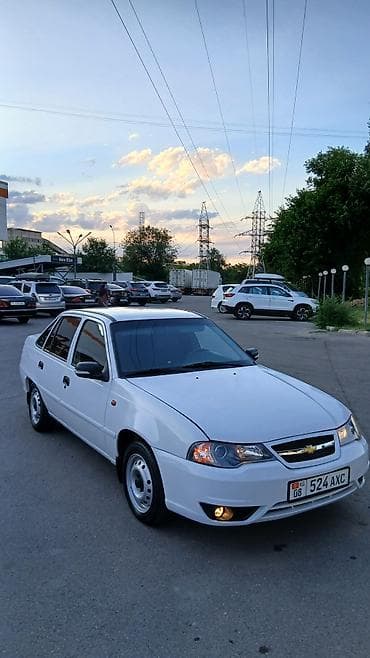 Daewoo Nexia: 2012 г., 1.5 л, Механика, Бензин, Седан at lalafo.kg Daewoo Nexia: 2012 г., 1.5 л, Механика, Бензин, Седан
