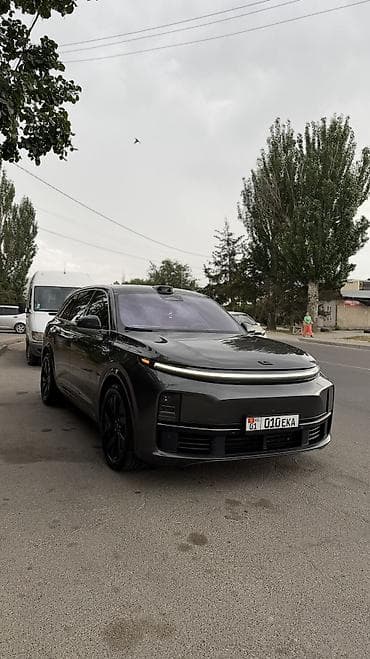 свежее пригнан: Lixiang L7: 2023 г., 1.5 л, Автомат, Электромобиль, Внедорожник — 1