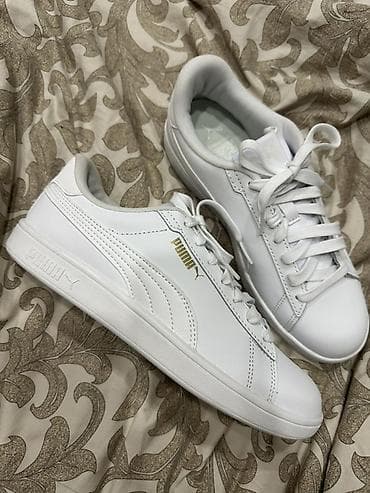 Женская обувь: Кроссовки, 39, Puma, Новый, цвет - Белый, Платная доставка — 1