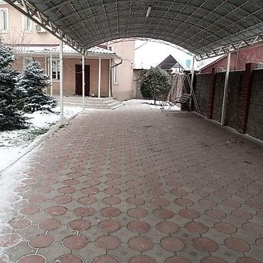 15 кв: Продается шикарный дом,ближе Аламедин рынок ближе Дордой базар, Мадина — 1