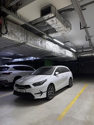 Kia Ceed: 2024 г., Автомат, Бензин, Универсал — 1