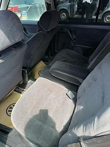 велтмейстер авто: Volkswagen Vento: 1994 г., 1.8 л, Механика, Бензин, Седан — 8