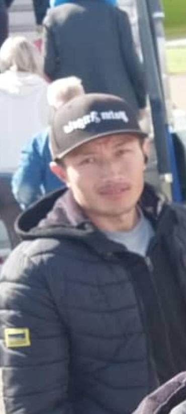 склад озон бишкек вакансии: Гладильщик — 1