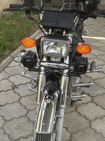 125 кубов: Мотоцикл Honda CG 125 (125 см³) Описание и комплектация: - — 10