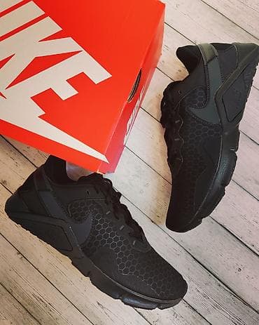 Мужские кроссовки, 38.5, Nike, Новый, цвет - Черный, Самовывоз, Платная доставка