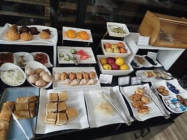 Ашпоздор: Талап кылынат Официант 1-2-жылдык тажрыйба, Төлөм: Жума сайын — 1