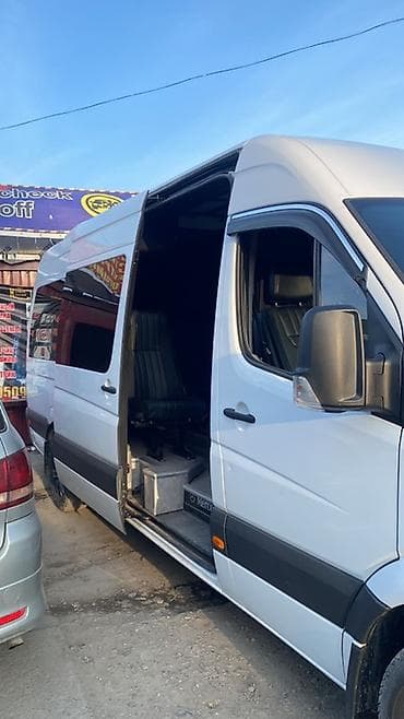 микро афтобус: Пассажирский микроавтобус Mercedes-Benz Sprinter (длинная база — 3