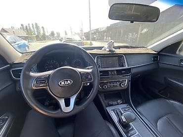 реснички ауди: Kia K5: 2017 г., 2 л, Автомат, Седан — 4
