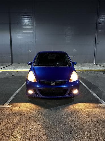 жентра ош: Honda Jazz: 2008 г., 1.5 л, Вариатор, Бензин, Хэтчбэк — 4