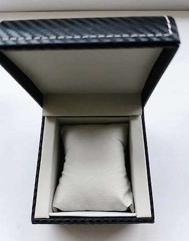 coros pace: Продаю подарочную коробку для часов или ключей. Звоните или пишите — 2