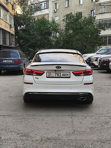 210 сиденья: Kia K5: 2018 г., 2 л, Автомат, Газ, Седан — 3
