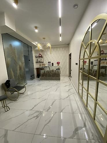 мойка парикмахера: Аренда кабинетов в салонах красоты, 50 м², Для бровиста, Для визажиста, Для лешмейкера — 3