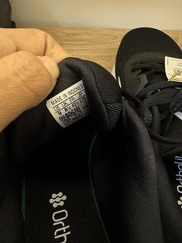 Жеке буюмдар: Эркектердин кроссовкасы, 42.5, Adidas, Жаңы, түсү - Кара, Өзү алып кетүү — 5