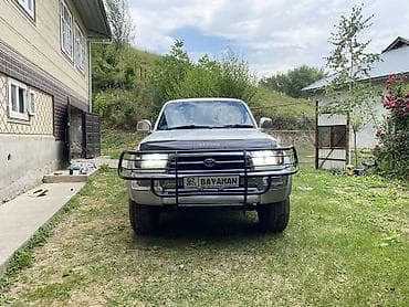 Транспорт: Toyota Hilux Surf: 1998 г., 2.7 л, Автомат, Газ, Внедорожник — 1