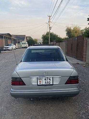 mers e124: Mercedes-Benz W124: 1993 г., 2.2 л, Механика, Бензин, Седан — 3