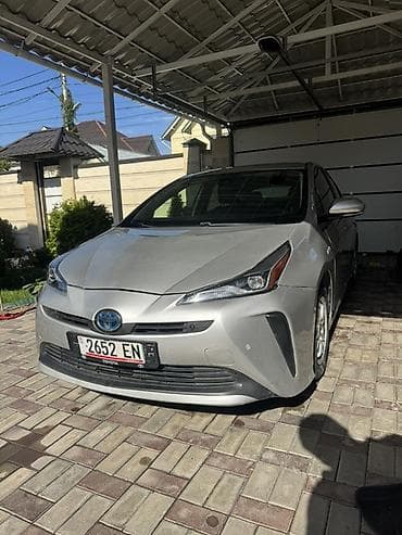 Toyota Prius: 2020 г., 1.8 л, Автомат, Гибрид, Хэтчбэк