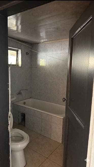 участок для строительства село кызыл туу: -Продается угловой участок 6,6 соток -Район Жибек жолу-Молодой гвардии — 6