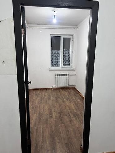 гостинка продаю: Студия/маленькая квартира с отдельной кухонной зоной и санузлом — 3