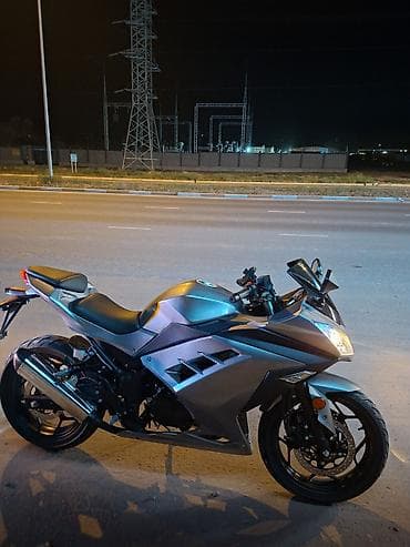 rx 6900: Спортбайк Kawasaki, 200 куб. см, Бензин — 3