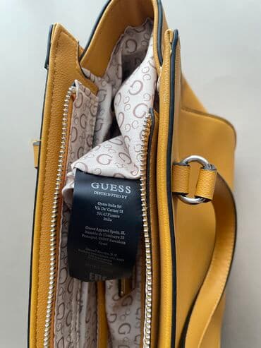 сумка клатч б у: Сумка Guess оригинал !! Пару выходов, идеальное состояние. Цвет  — 5