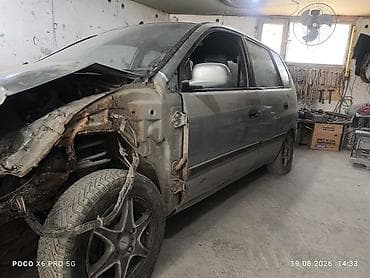 абхаз авто машины: Mitsubishi Space Star: 2000 г., 1.6 л, Автомат, Бензин, Хэтчбэк — 3