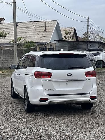 vr6 2 8: Kia Carnival: 2019 г., 2.2 л, Автомат, Дизель, Минивэн — 4