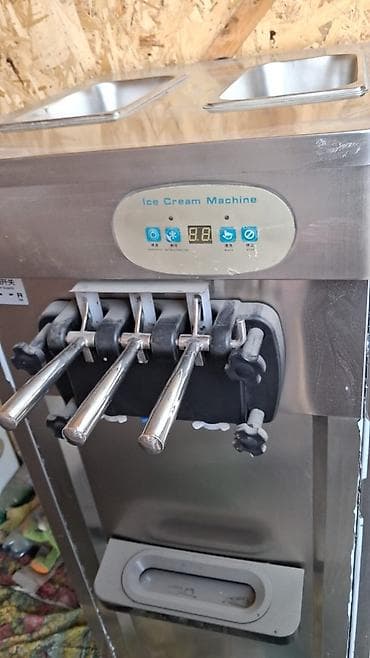 тесто каталка: Профессиональный аппарат для мягкого мороженого (Ice Cream Machine) - — 2