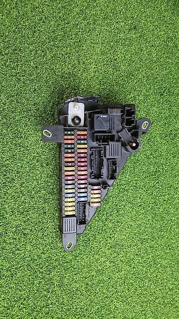 bmv e32: Блок предохранитель 9 138 —-830 Год 2007 В отличном состоянии, очень — 4