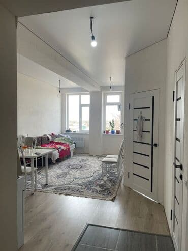 продаю или меняю на: 1 комната, 41 м², Элитка, 3 этаж, Евроремонт — 9